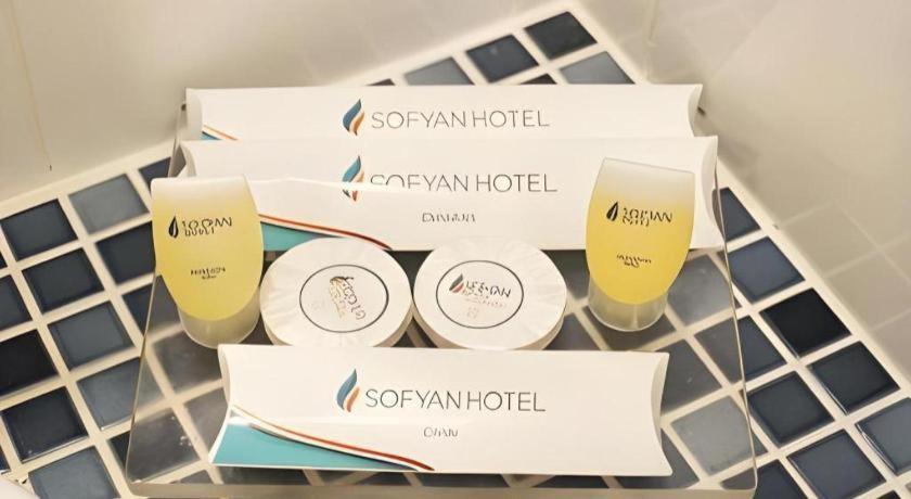 Sofyan Hotel Cut Meutia Jakarta Exterior foto